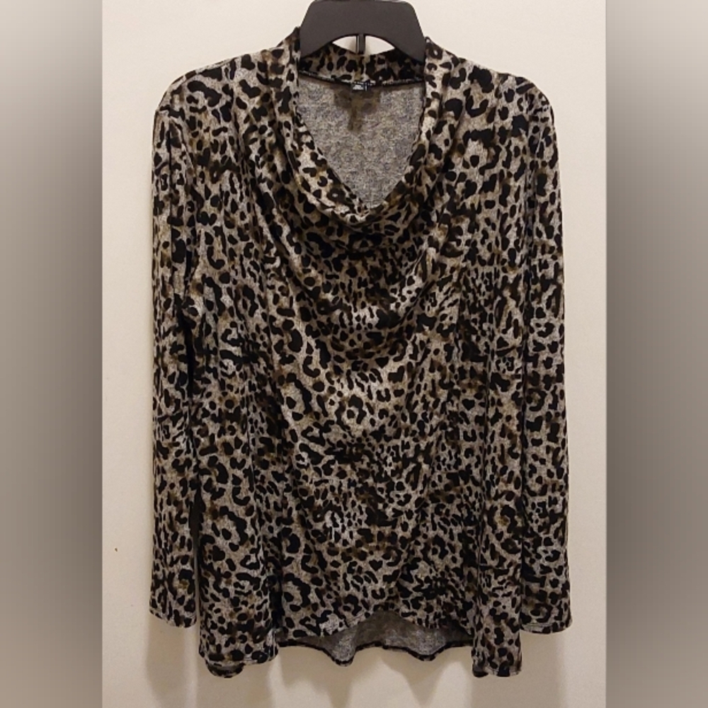 Fortune+Ivy Leopard Cowl Neck Lightweight Long Sleeve Sweater